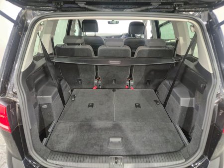 2016 Volkswagen Touran AUTO 1.4TFSI**REAR CAMERA**LOW KMS**TWO KEYS**WARRANTY**FINANCE AVAILABLE €16,449 thumbnail