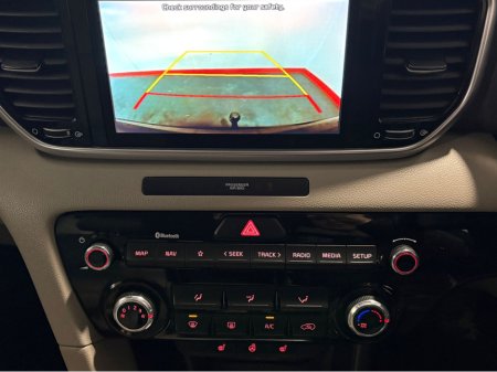 2021 Kia Sportage - thumbnail 19