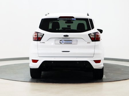 2017 Ford Kuga 1.5 TDCI 120PS FW FWD 4DR ST-LINE €15,800 thumbnail