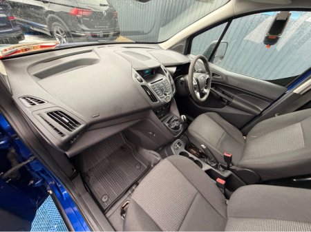2017 Ford Transit Connect - thumbnail 31