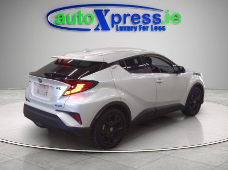 2021 Toyota C-HR - photo 5