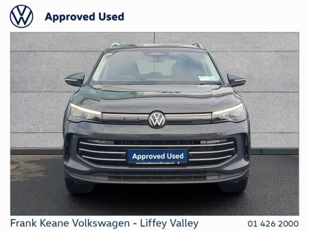 2024 Volkswagen Tiguan ELEGANCE AUTO 2.0TDI 150BHP *HEATED SEATS* *ELECTRIC TAILGATE* *REAR VIEW CAMERA* *PCP FINANCE AVAILABLE* €49,995 thumbnail