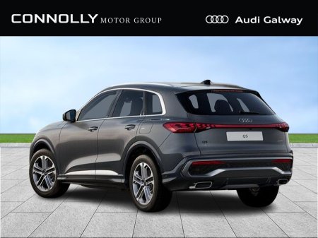 2026 Audi Q5 E-HYBRID S-LINE QUATTRO A/T €73,850 thumbnail