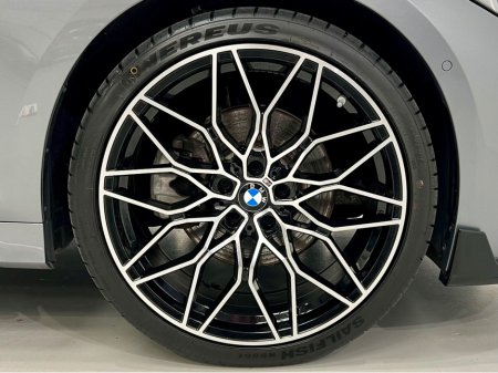 2023 BMW 3 Series - thumbnail 10