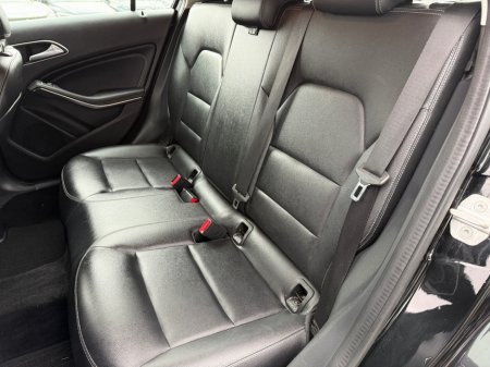 2017 Mercedes-Benz A Class 1.6 STYLE €14,950 thumbnail