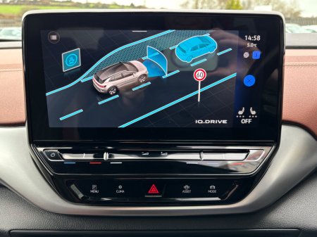 2022 Volkswagen ID.4 FAMILY 77kWh 204HP €23,950 thumbnail