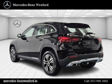 2026 Mercedes-Benz GLA Class - thumbnail 3
