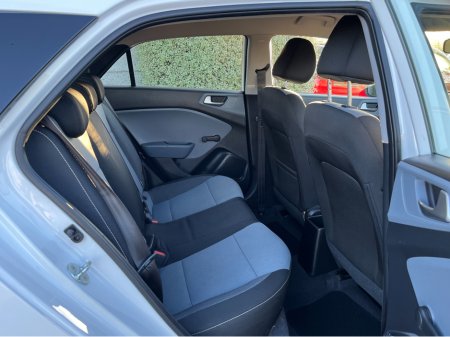 2020 Hyundai i20 ACTIVE CLASSIC 1.2 PETROL €13,950 thumbnail