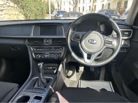 2016 Kia Optima - thumbnail 20