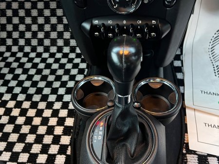 2013 MINI Hatch  €8,950 thumbnail