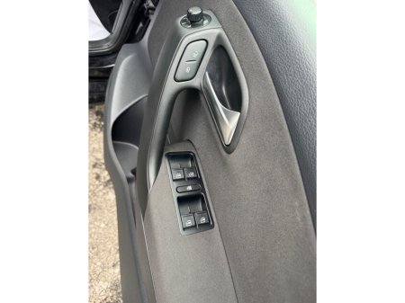 2012 Volkswagen Polo - thumbnail 10