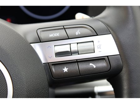 2023 Hyundai Kona 1.6 HYBRID Elegance Auto €31,950 thumbnail