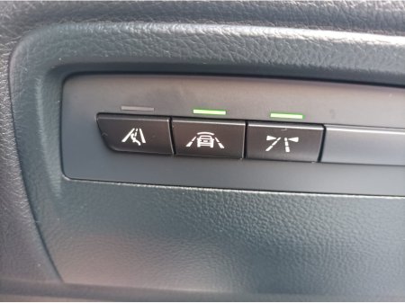 2018 BMW 3 Series 320 DIESEL SPORT LINE SPORTS INTERIOR UNMARKED INSIDE BMW SERVICE HISTORY (9 INPUTS) JUST FULLY SERVICED 2 YEARS NCT 1 YEAR ROAD TAX LOADED WITH EXTRAS €24,949 thumbnail