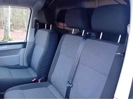 2018 Volkswagen Transporter PVL 3000KG TDI 150 T6 150 BHP 6 SPEED FWD 5DR @ REDDY2DRIVE LTD €15,850 thumbnail