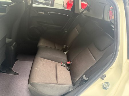 2017 Honda Fit  €11,790 thumbnail