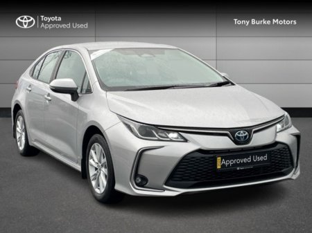 2024 Toyota Corolla Saloon - Luna Edition - 1.8 Hybrid - Automatic - 1 Owner + 1 Free Service In JAN 2027 // Remote Central Locking // Front Electric Windows // Rear Electric Windows // Electric Mirrors // Apple Carplay €29,599 thumbnail