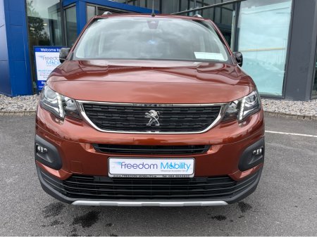 2022 Peugeot Rifter SWB Wheelchair Accessible €21,995 thumbnail