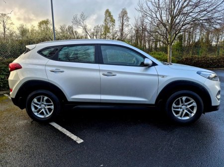 2018 Hyundai Tucson - thumbnail 9