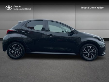 2023 Toyota Yaris - photo 3