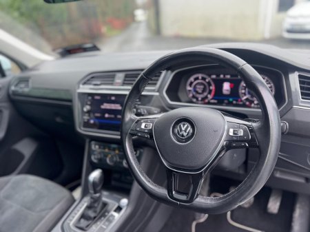 2018 Volkswagen Tiguan - thumbnail 7