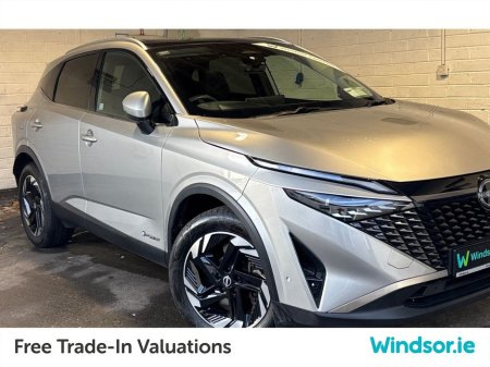 2025 Nissan Qashqai ePOWER QASHQAI SV PREMIUM €40,995 thumbnail