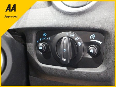 2016 Ford Fiesta - thumbnail 16