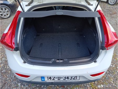 2014 Volvo V40 - thumbnail 23