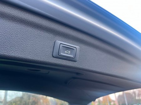 2019 Audi Q3 35 TFSI 150HP SE €24,995 thumbnail