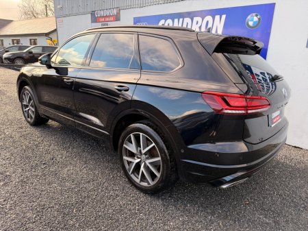 2019 Volkswagen Touareg 3.0 TDI V6 R-LINE  AUTO 285BHP ( 191 REG ) €49,850 thumbnail