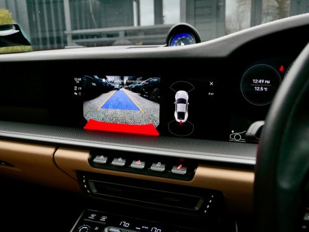 2022 Porsche 911 - thumbnail 24