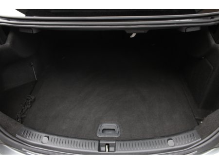 2019 Mercedes-Benz E Class - thumbnail 24