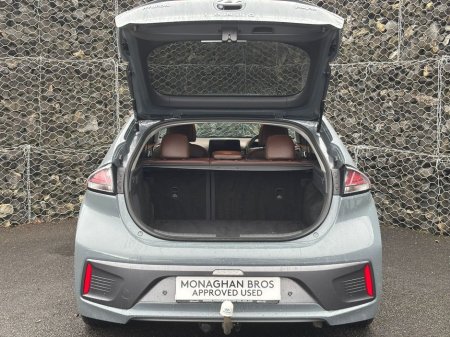 2020 Hyundai Ioniq PREMIUM SE PHEV S-A €19,638 thumbnail