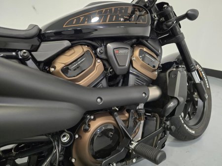 2022 Harley-Davidson Sportster - thumbnail 6