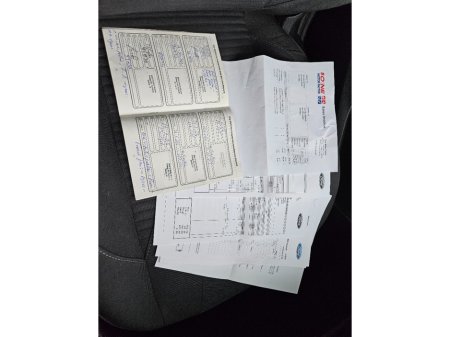 2016 Ford Focus - thumbnail 16