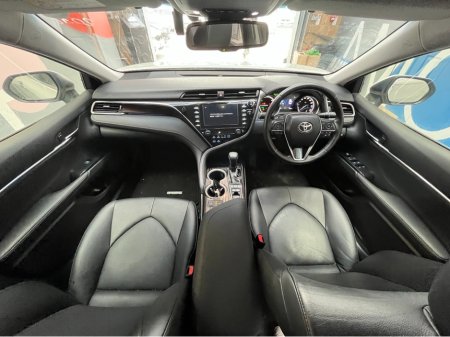 2018 Toyota Camry - thumbnail 17