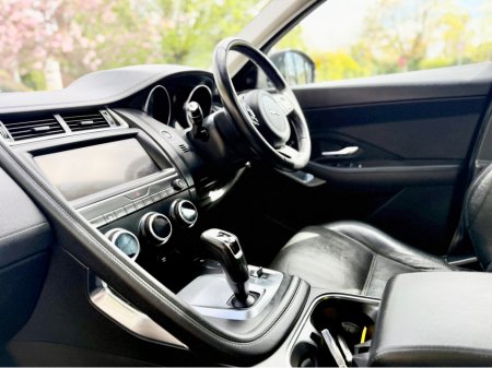 2019 Jaguar E-Pace - thumbnail 21