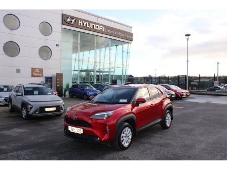 2022 Toyota Yaris Cross 1.5 Hybrid CVT Luna