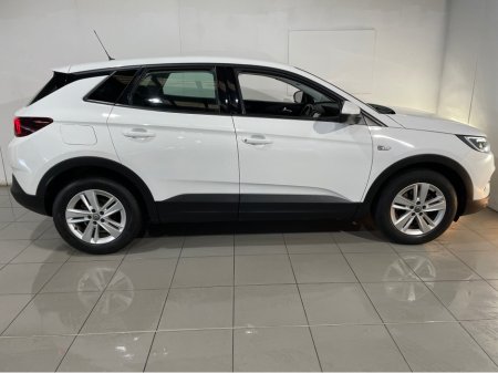 2021 Opel Grandland X 1.5 DIESEL €16,950