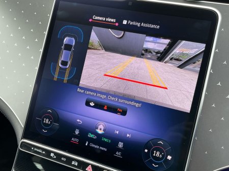 2025 Mercedes-Benz EQE - thumbnail 23