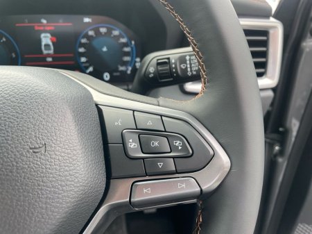 2025 Volkswagen Amarok  €60,810 thumbnail