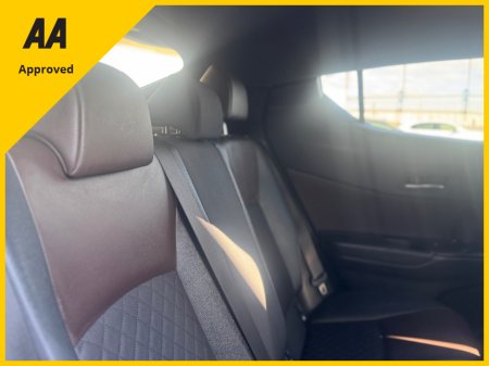 2018 Toyota C-HR - thumbnail 31