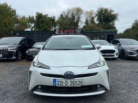 2022 Toyota Prius  €21,950