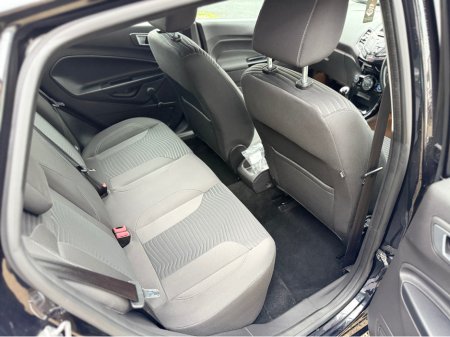 2016 Ford Fiesta ZETEC 1.5 TDCI - EXCELLENT MPGS - LOW MILES - LOW TAX (180 P/A) - NEW NCT TO 01/2028 ! €9,995 thumbnail