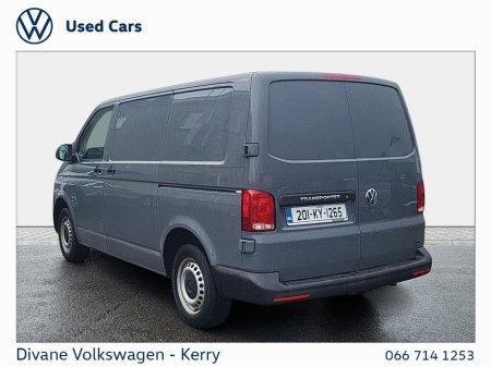 2020 Volkswagen Transporter - view 3