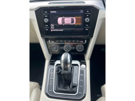 2018 Volkswagen Passat - thumbnail 24