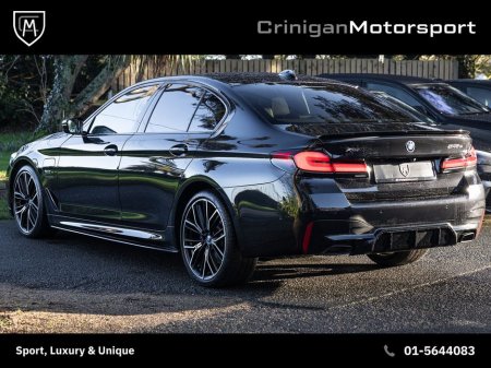2022 BMW 5 Series 545e xDrive M Sport €46,900 thumbnail