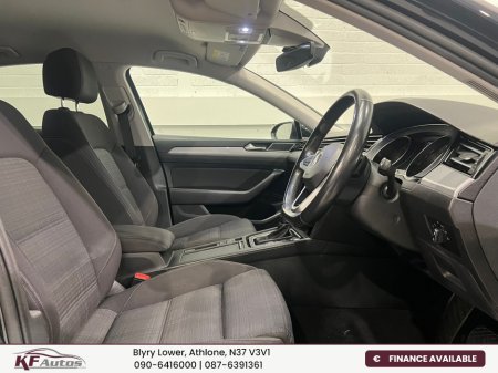 2020 Volkswagen Passat - thumbnail 15