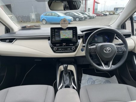 2021 Toyota Corolla - thumbnail 8