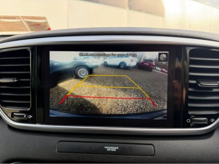 2021 Kia Sportage - thumbnail 10