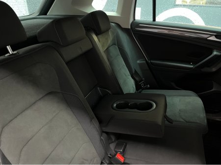 2019 Volkswagen Tiguan €25950 2019 VOLKSWAGEN TIGUAN TDI 4MOTION HIGH LINE 2.0 AUTOMATIC / CRUISE CONTROL / 360° PARKING CAMERA / FRONT & REAR HEATED SEATS / PADDLE SHIFTER €25,950 thumbnail